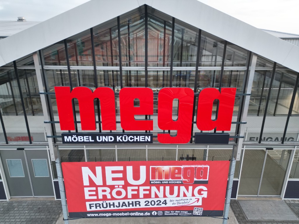 Mega Möbel Hof